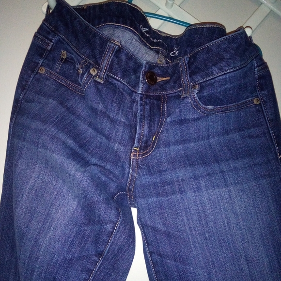 American Eagle Jeans - Picture 2 of 3